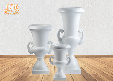 Plantadores internos dos vasos brancos lustrosos clássicos do assoalho da fibra de vidro dos vasos da tabela da peça central do casamento