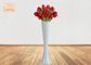 Potenciômetros de flor brancos lustrosos decorativos altos dos vasos do assoalho dos plantadores da fibra de vidro