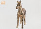 Estátua animal decorativa da tabela da escultura do cavalo das estatuetas de Polyresin da folha de ouro